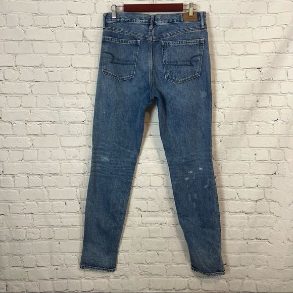 American Eagle Outfitters High Rise Girlfriend Distressed Jeans Size 6 Long - Picture 6 of 11